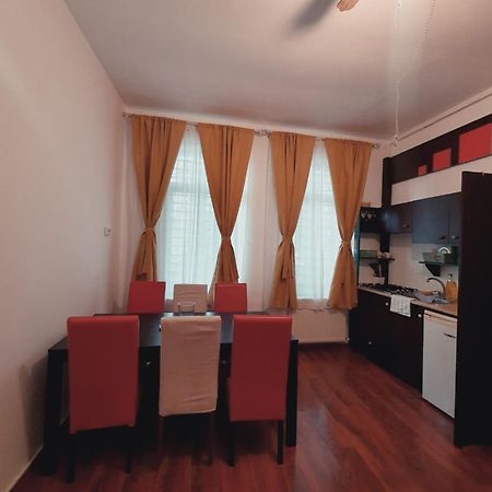 Ferienwohnung Unirii Guest Bukarest Exterior foto